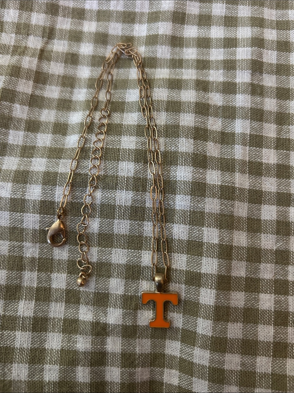 Gold Adjustable Chain Necklace with Orange 'T' Pendant Tennessee Volunteers